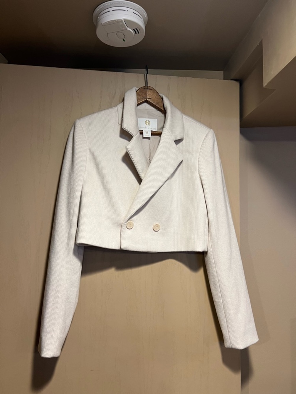 House of Harlow 1960 Cropped Double-Breasted Cream Blazer